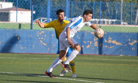 Los Compadres empata (2-2) ante el Alhaurino y ya no podrá ser tercero