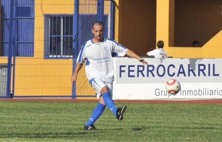 Carlos Guzmán acompañará a Rueda en el banquillo del juvenil