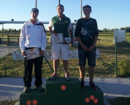 Enrique Cortés vence en Salamanca y toma ventaja para ir al Mundial