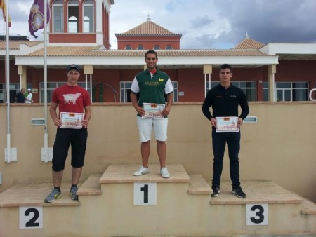 Enrique Cortés vence en Carmona y se acerca al Campeonato del Mundo