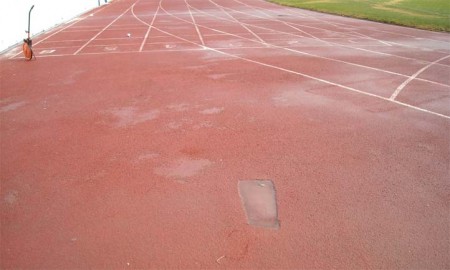 El Ayuntamiento reformará la pista de atletismo del Estadio Municipal