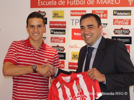 Bernardo se desvincula del Sevilla y seguirá en el Sporting de Gijón