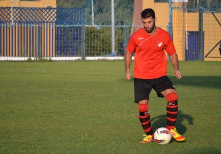 El Atlético Marbella se impone a la UD San Pedro en pretemporada (1-2)