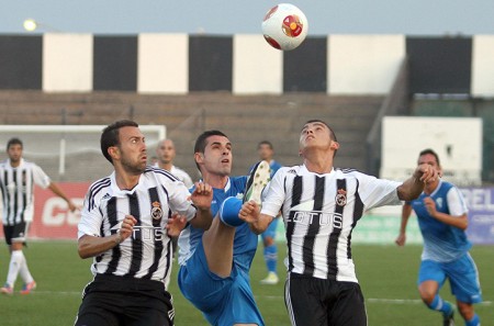 El Marbella FC pierde en el último amistoso de la pretemporada ante La Balona (2-0)