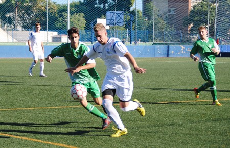 El Vázquez Cultural debuta en San Andrés y el Marbella FC recibe al Gimnástico de Melilla