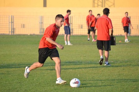 El lateral Javi Piedra, nuevo refuerzo para el Atlético Marbella