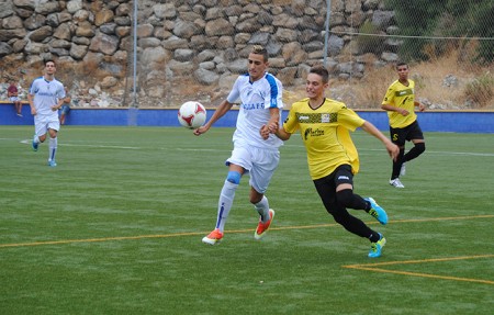 El Marbella FC golea al Gimnástico de Melilla en su estreno en liga (4-0)