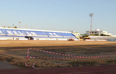 El césped del estadio Municipal de San Pedro será nivelado con láser