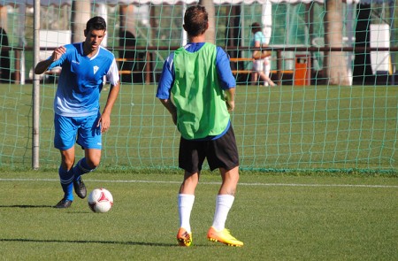 El técnico Jaime Molina desmiente la salida de Chechu del equipo