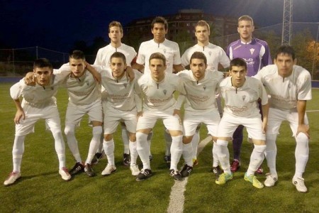 El Atlético Marbella, sorprendido a balón parado por el Churriana (0-1)