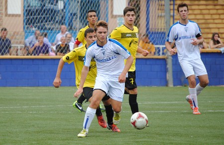 El Marbella juvenil suma un valioso triunfo ante el San Félix (0-2)