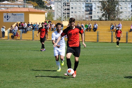 El San Pedro recibe una injusta goleada ante el Linares (4-1)