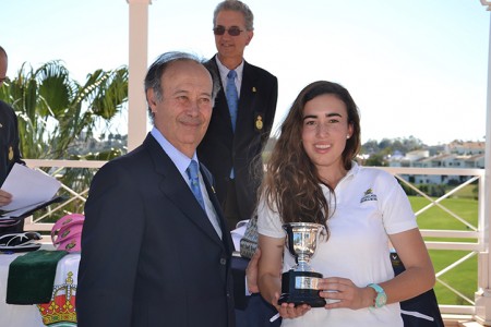 Patricia Márquez se proclama campeona de Andalucía en Aloha Golf