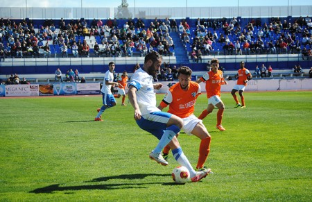 El Marbella FC puede asegurar la fase de ascenso en el partido en Vélez