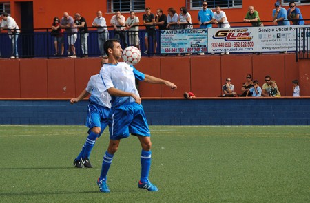 Los Compadres prolonga su agonía con derrota ante el Rincón (5-1)