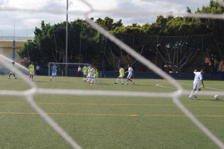 Los Compadres organiza pruebas para jugadores de benjamín a sénior