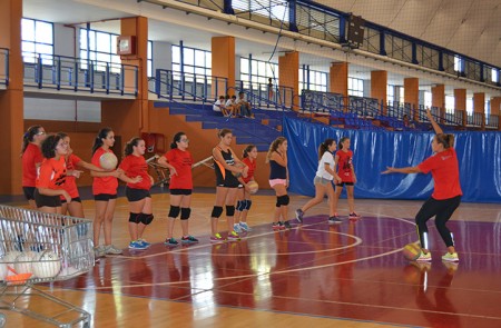 Casi 300 jugadores formarán esta temporada el Voleibol San Pedro