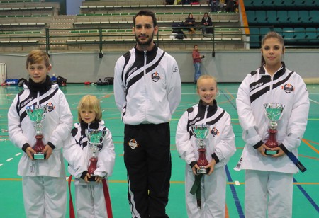 Excelente efectividad del Olympic Karate School en Torremolinos