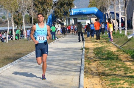 Alfonso Toledo consigue marca personal en los 800 metros