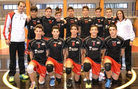 El cadete masculino del Voleibol San Pedro gana y es líder