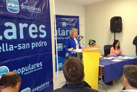 Muñoz anuncia una candidatura 