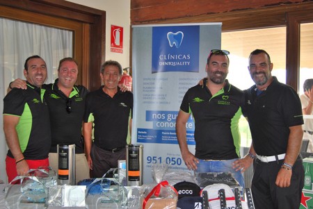 Más de un centenar de jugadores participan en el V Torneo de Golf Enjoy, patrocinado por Dentquality