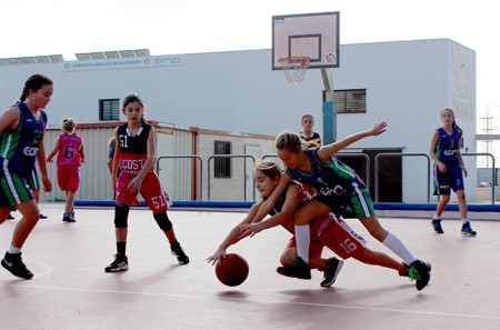 Casi pleno de victorias de los equipos femeninos del Costa Marbella