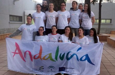 Buena imagen de las chicas del CW Marbella ante el líder (15-6)