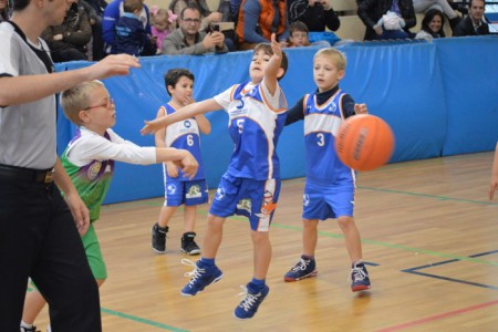 Gran ambiente en la IV Concentración Babybasket del CB Marbella