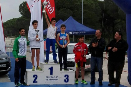 El Tri-Marbella Bike logra cinco medallas en la prueba de Chiclana