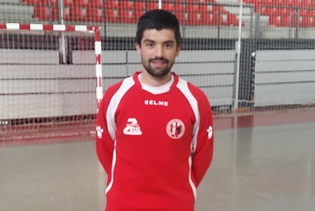 El marbellí Salvi Bernal ficha por el Puertollano para la 2016/17