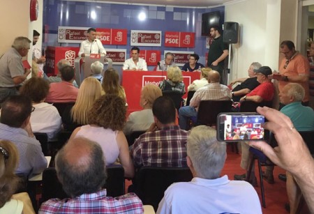 Susanistas y sanchistas pactan en Marbella los delegados al congresillo