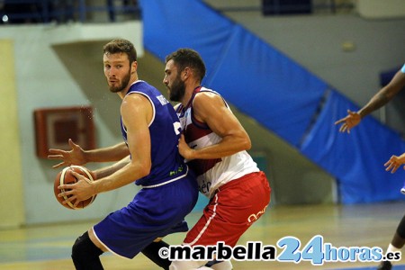 El CB Marbella afronta dos duras salidas seguidas a Almería y Melilla