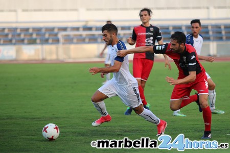 El Marbella FC abre el año con la baja de Indiano ante el Mérida de Loren