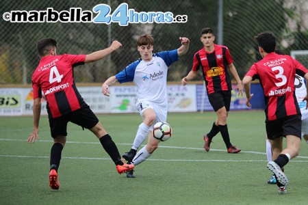 Goleada sin brillo del Marbella FC juvenil ante el Rusadir (5-1)