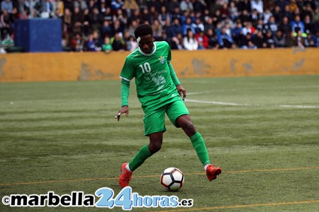 El Vázquez Cultural salva un punto en Granada y aspira al ascenso (1-1)