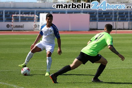 Un enorme Carlos Julio suma los tres puntos del Trofeo Moñi-M24H