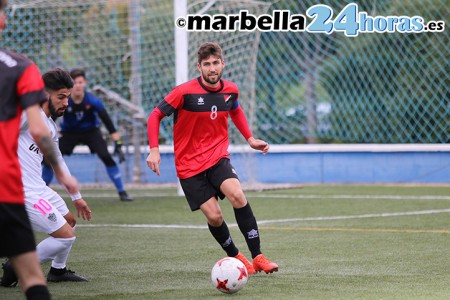 Gran partido de Álvaro Olmo que consigue los tres puntos del Trofeo Naranjo-M24H