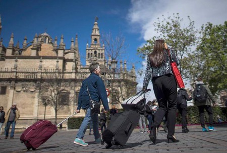 Andalucía aumentó en 2017 un 2,6% la llegada de turistas nacionales