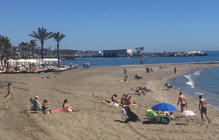 Descenso en Marbella del número de turistas en un abril sin Semana Santa