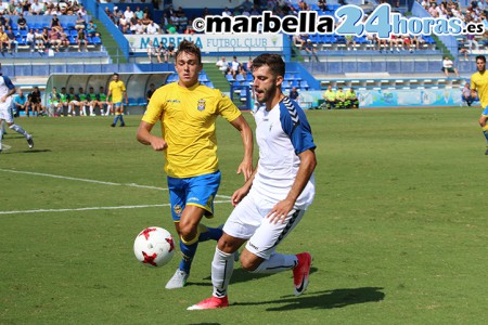 La Segunda División tienta al jugador del Marbella FC Luis Rioja