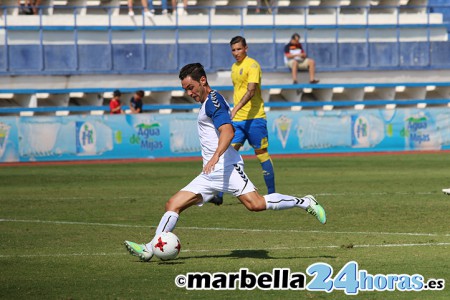 El Marbella FC hace oficial la renovación del centrocampista Javi Moreno