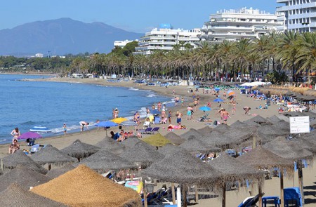 Récord en la llegada de turistas en junio a Marbella con más de 100.000