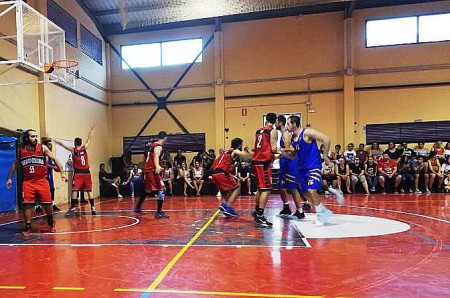 El CB Linces estrena la temporada con triunfo ante Puerta Oscura (58-82)