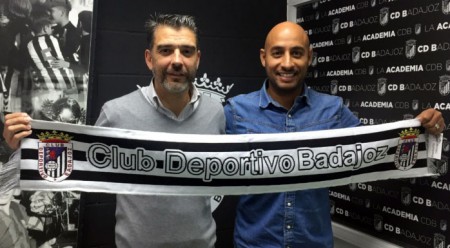 El CD Badajoz firma como entrenador al ex del Marbella Mehdi Nafti