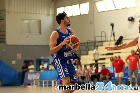 El CB Marbella no afloja y suma la séptima victoria consecutiva (74-67)