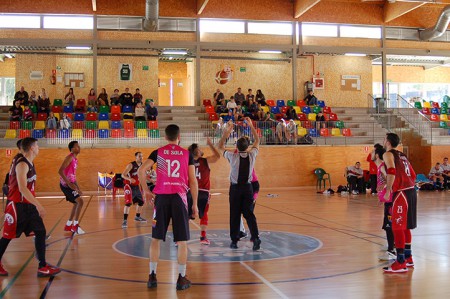 El tiro exterior da el tirunfo al Costa Marbella ante Puerta Oscura (82-73)