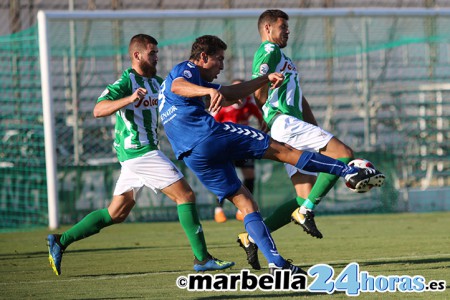 El Marbella FC quiere esta jornada su primera victoria ante el Sanluqueño