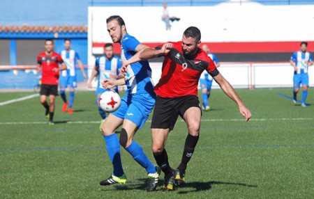 El San Pedro remonta y salva un punto ante el Torredonjimeno (2-2)