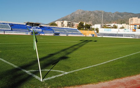 La alcaldesa vende una "remodelación ambiciosa" del Estadio Municipal